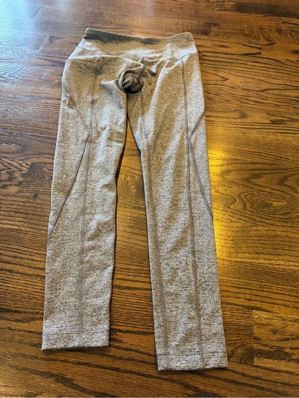 Mondetta Light Heather Gray Leggings with Subtle Seams